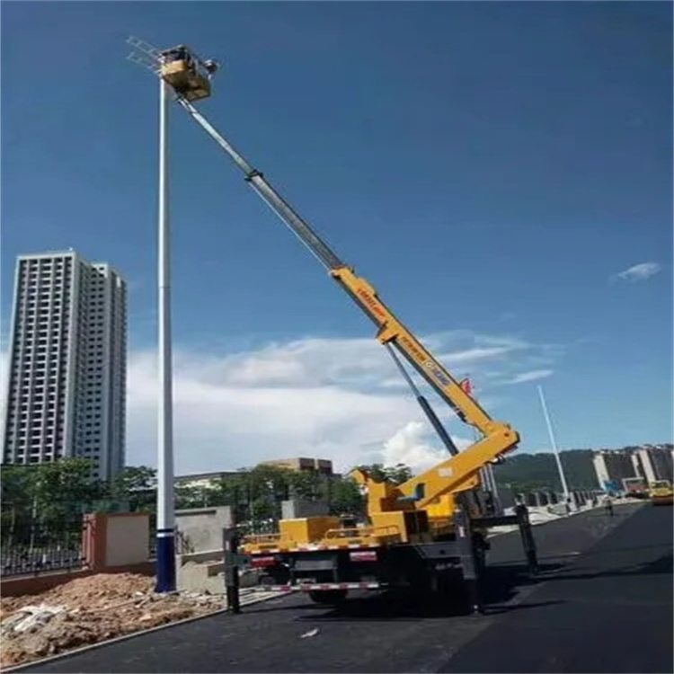 广宗县维修路灯的曲臂升降车出租