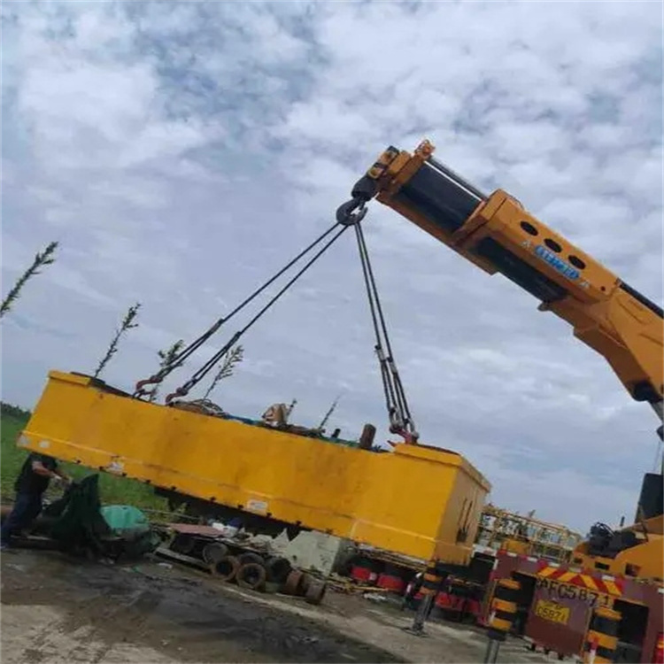 广宗县随车吊吊集装箱怎么吊